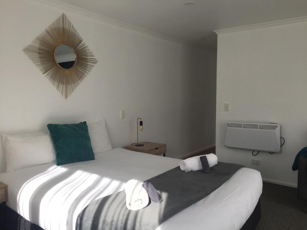 Fairway Motel & Apartments Wanaka Dış mekan fotoğraf