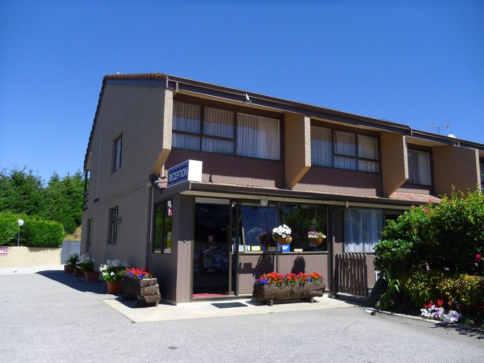 Fairway Motel & Apartments Wanaka Dış mekan fotoğraf
