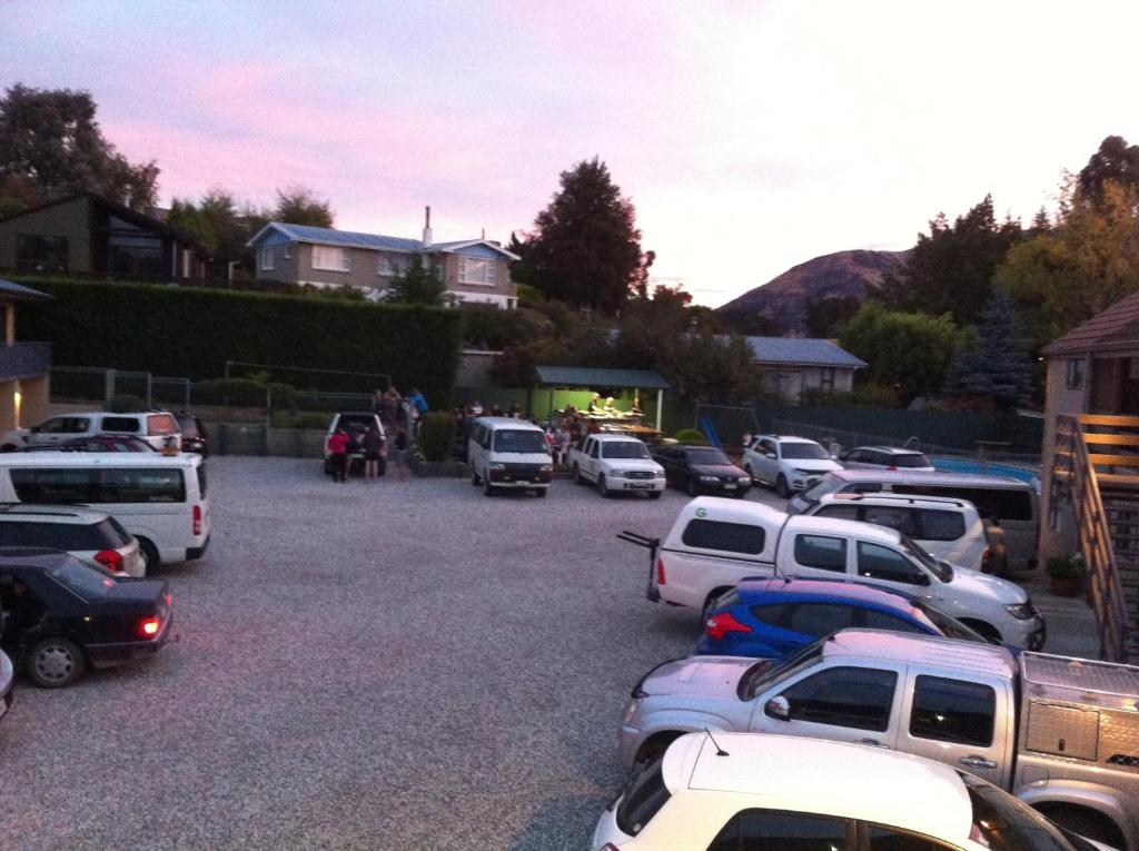Fairway Motel & Apartments Wanaka Dış mekan fotoğraf