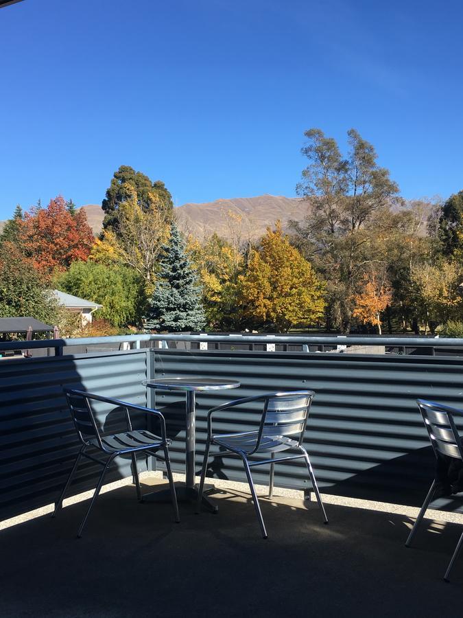 Fairway Motel & Apartments Wanaka Dış mekan fotoğraf
