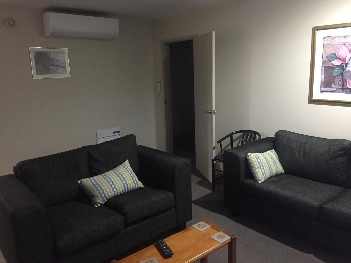 Fairway Motel & Apartments Wanaka Dış mekan fotoğraf
