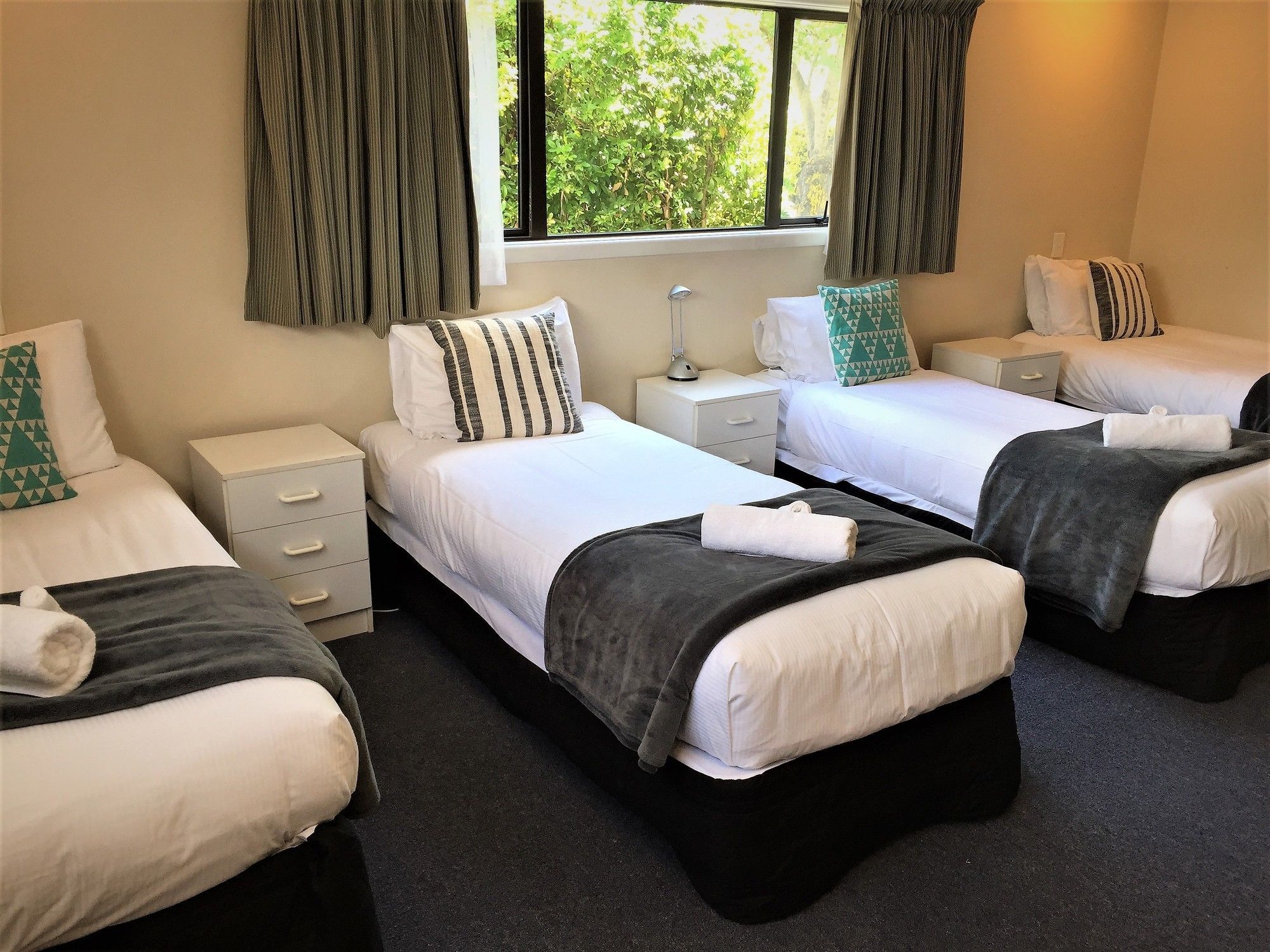Fairway Motel & Apartments Wanaka Dış mekan fotoğraf